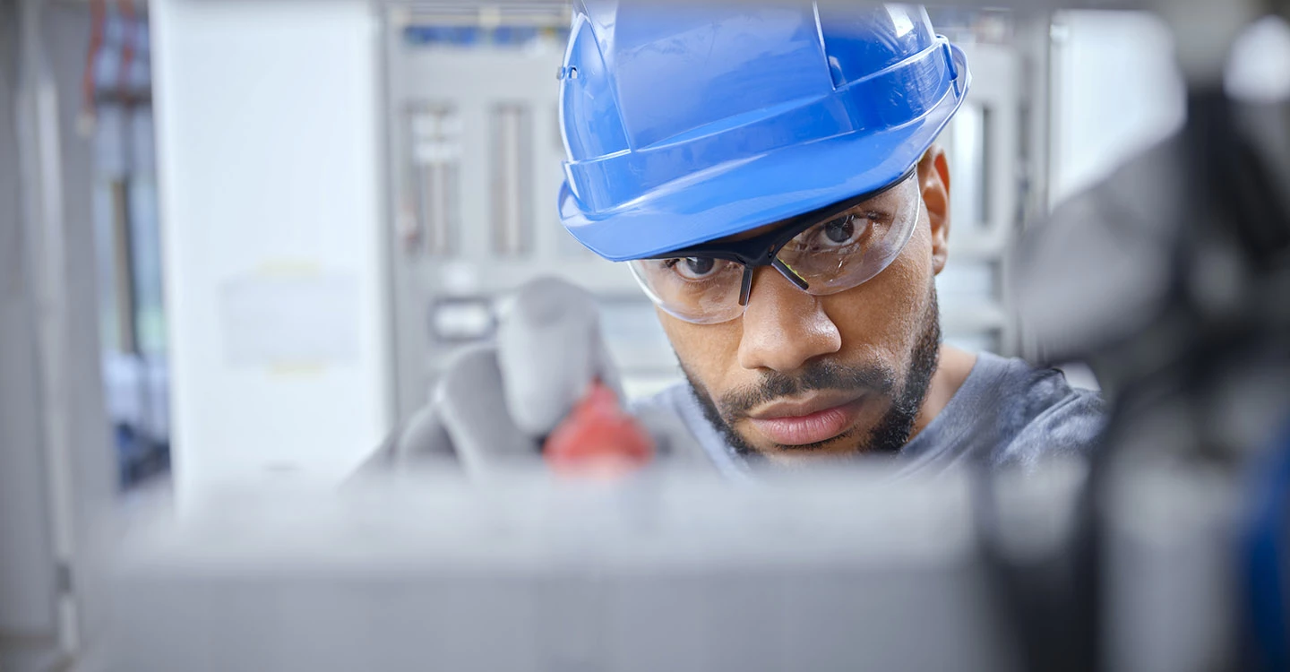 verification-periodique-installations-electriques-q18-5