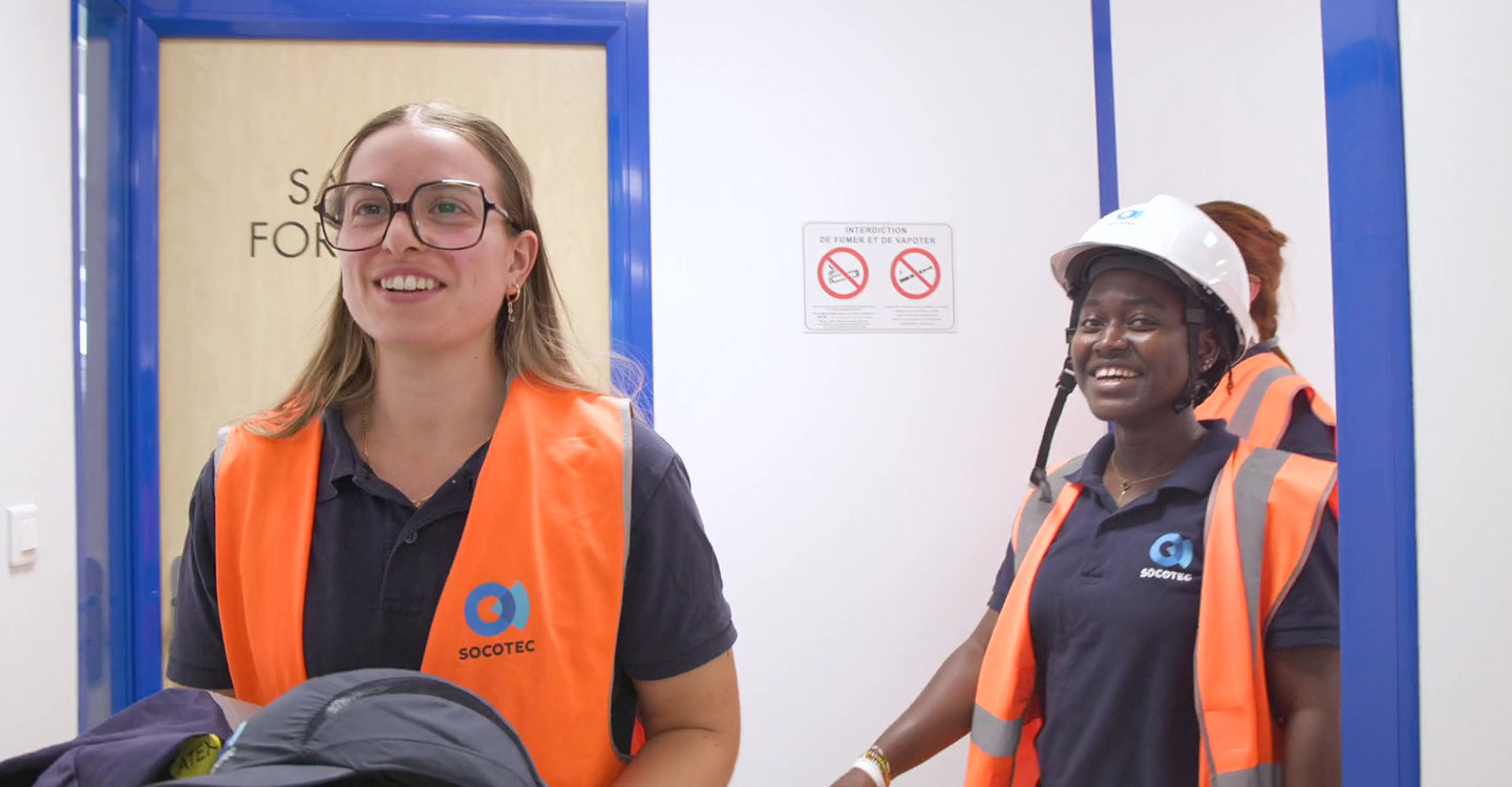 Apprentis du programme Rebond favorable et CFA SOCOTEC