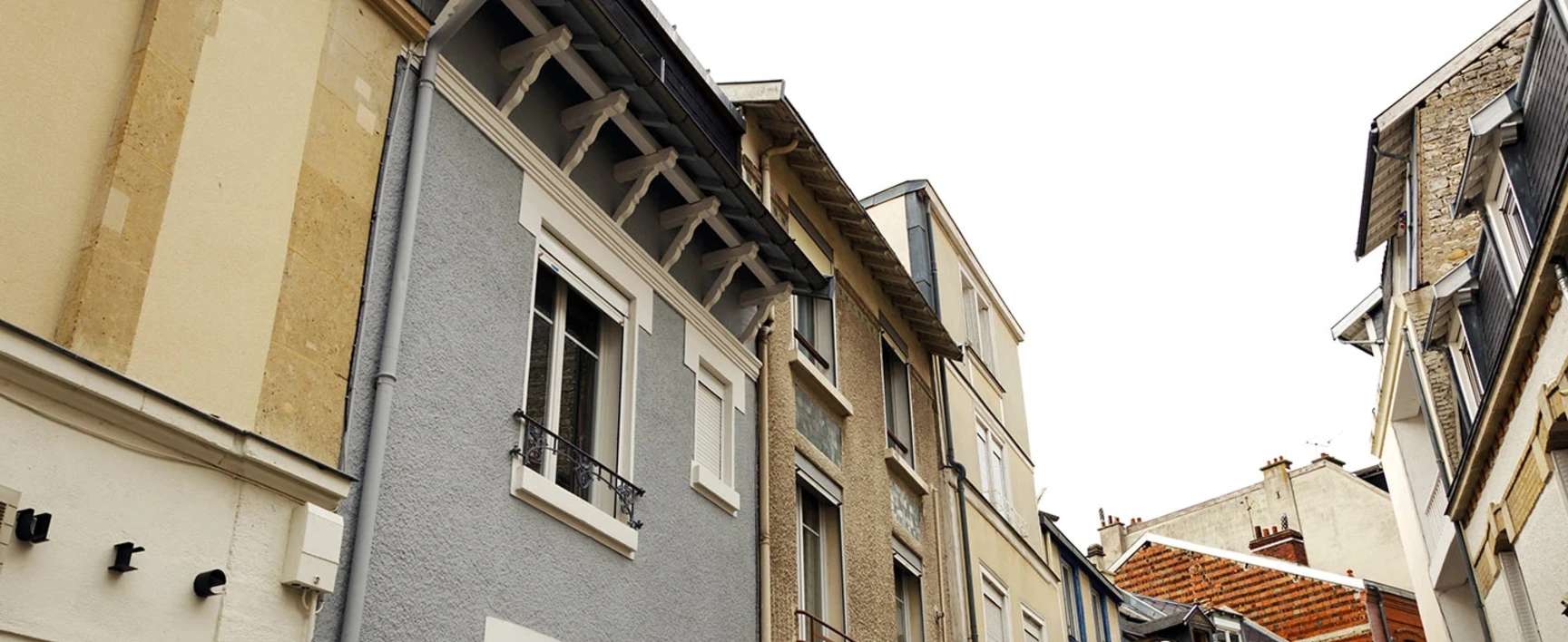 Immeubles dans une rue