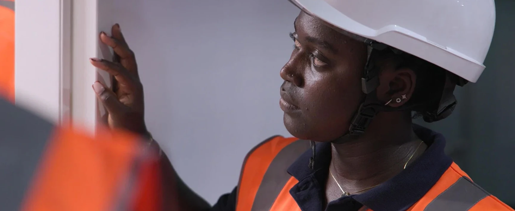 Apprentie du programme Rebond favorable et CFA SOCOTEC